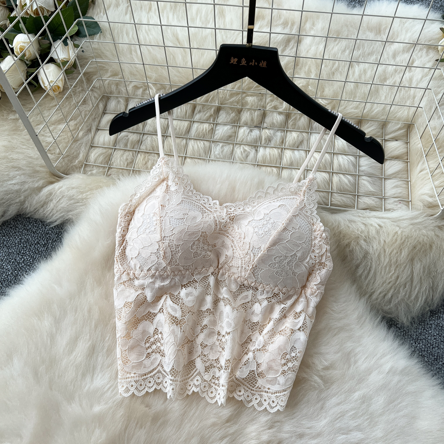 Szykowna koronkowa haftowana s – V Vintage Fashion recenzja i cena