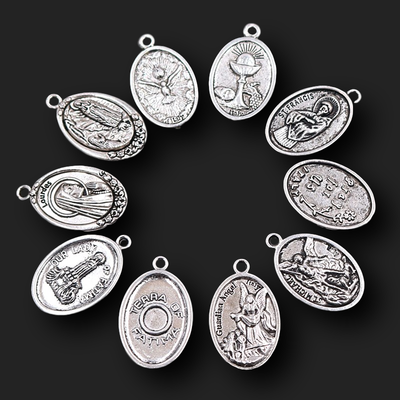 Zawieszki Vintage Christian Ta – Vintage Fashion Tags recenzja i cena