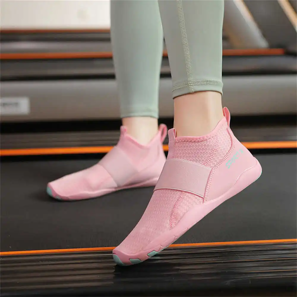 Lekkie, wysokie topy Trampki F – Vintage Fashion Collecting And Wearing Designer Classics recenzja i cena