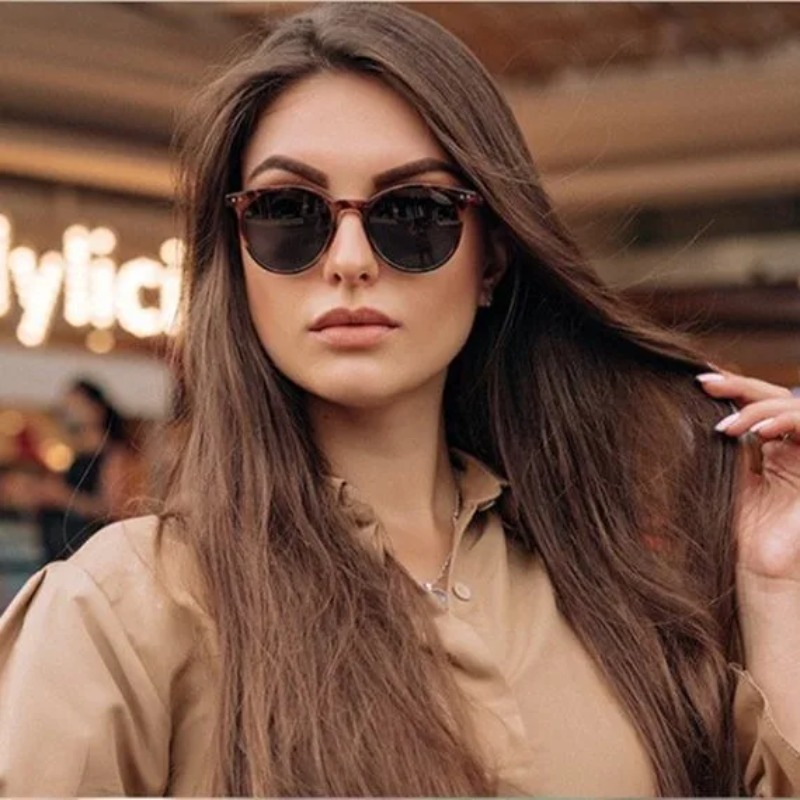 Okulary przeciwsłoneczne w sty – Vintage Fashion Designer recenzja i cena