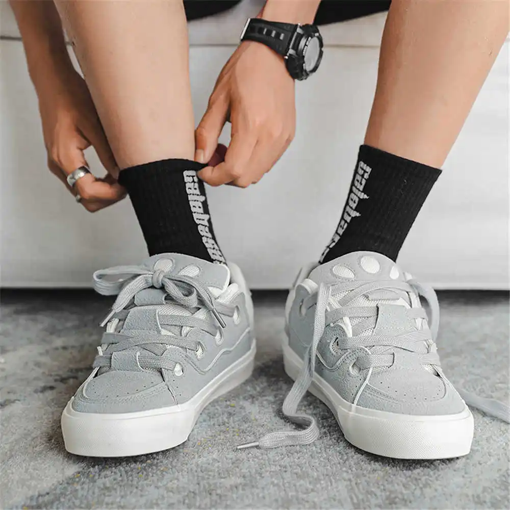 Ze sznurowaniem Hiphopowe dams – Vintage Fashion Collecting And Wearing Designer Classics recenzja i cena